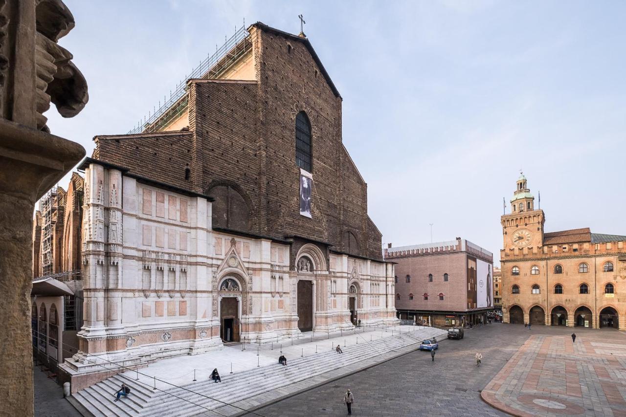 Urbanicooh Garisenda - Piazza Maggiore View Bolonia Exterior foto