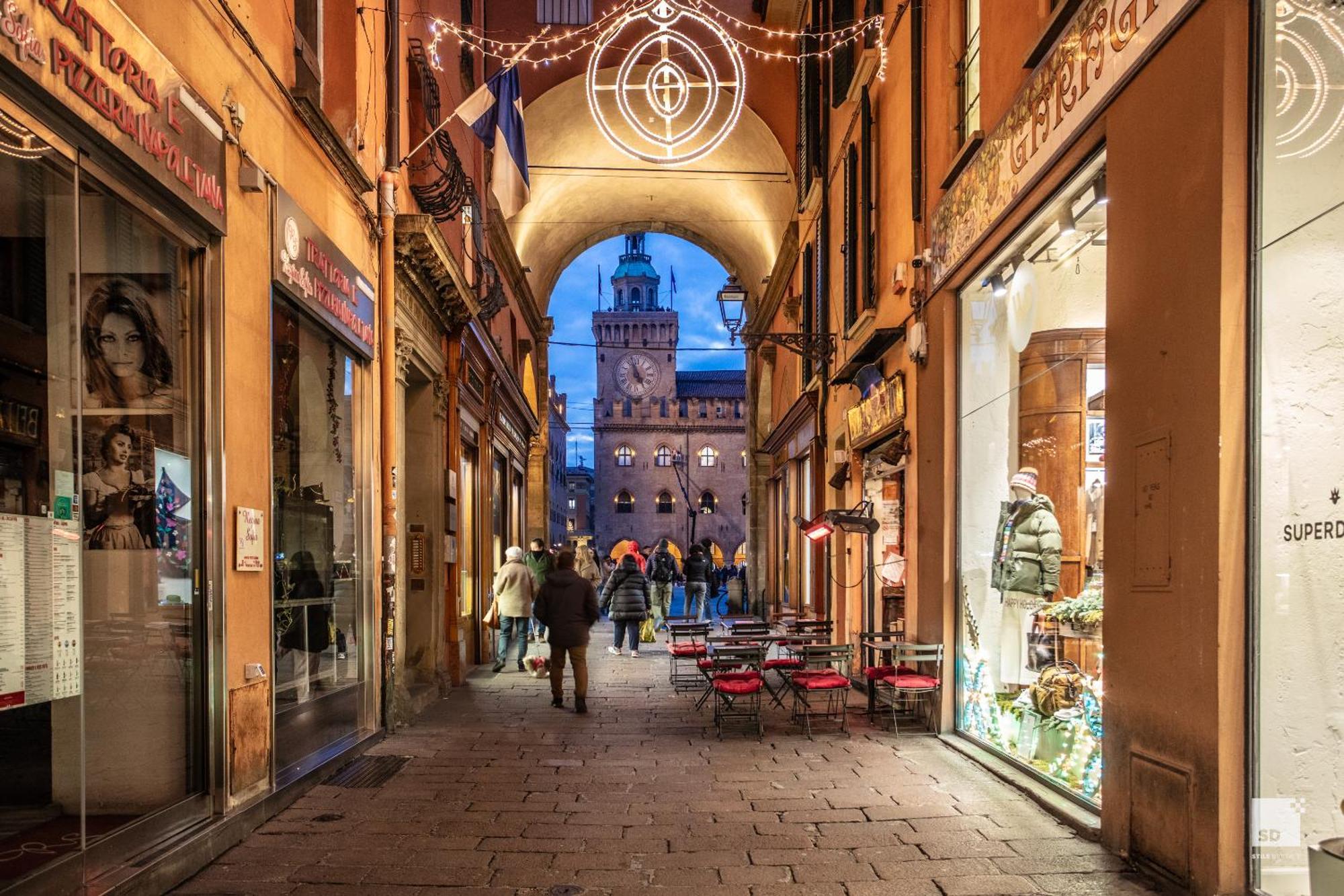 Urbanicooh Garisenda - Piazza Maggiore View Bolonia Exterior foto